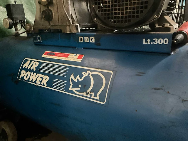Airpower 800/lt.300 compressor - afbeelding 3 van  8