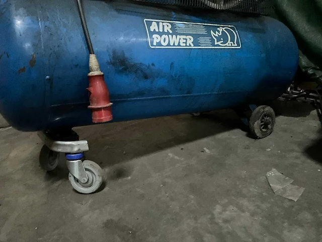 Airpower 800/lt.300 compressor - afbeelding 8 van  8