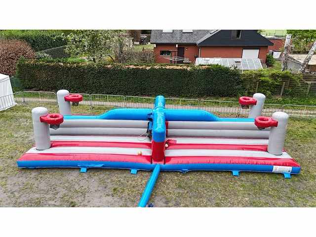 Airquee - basket bungee - obstacle course & bouncy castle - afbeelding 1 van  1