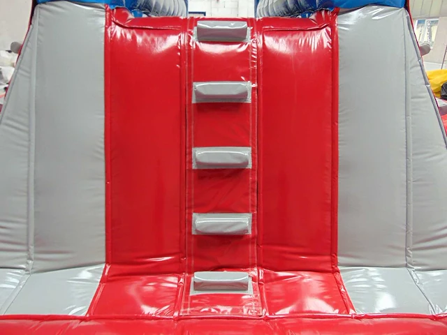 Airquee - obstacle course & bouncy castle - afbeelding 9 van  9