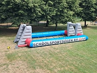 Airquee - reuze kicker tafel - obstacle course & bouncy castle - afbeelding 2 van  4