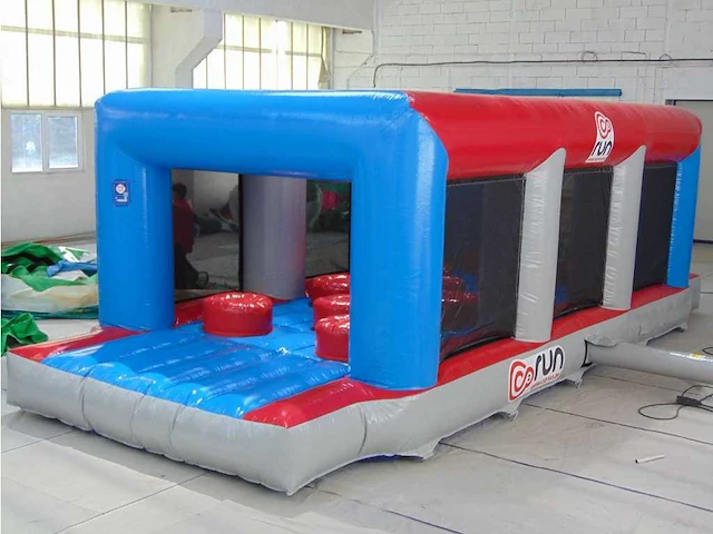 Airquee - stepping stones - hindernisbaan - obstacle course & bouncy castle - afbeelding 2 van  3