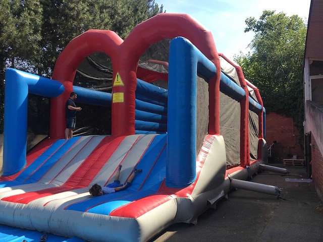 Airquee - wipe out balls - wipe out track (dubbel lane) - afbeelding 11 van  11