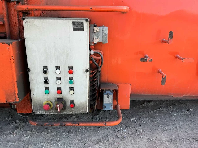 Ajk 20l mobiele perscontainer - 2011 - afbeelding 10 van  11