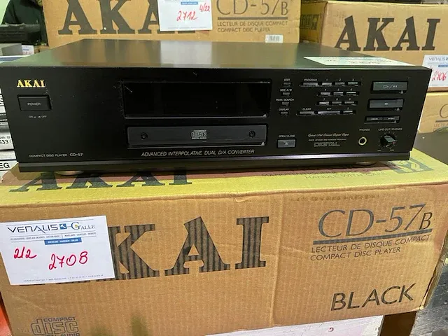 Akai cd-speler - afbeelding 1 van  2