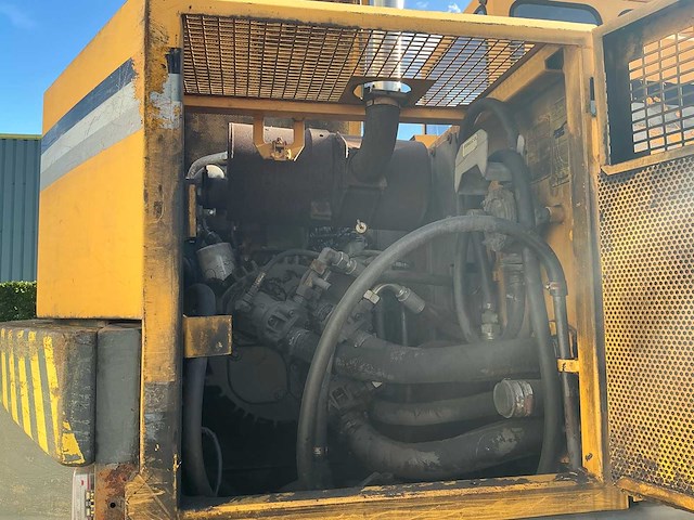 Akerman h5m bandenkraan banden graafmachine - afbeelding 14 van  38