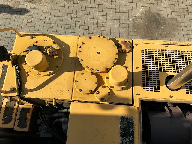 Akerman h5m bandenkraan banden graafmachine - afbeelding 20 van  38