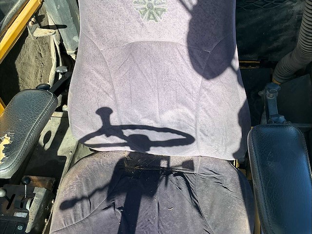 Akerman h5m bandenkraan banden graafmachine - afbeelding 32 van  38