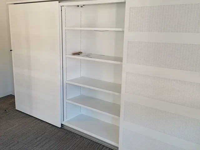 Akoestische schuifdeurkast pami, 3-delig, hoog - afbeelding 4 van  5