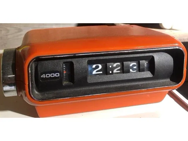 Alam clock - afbeelding 1 van  2