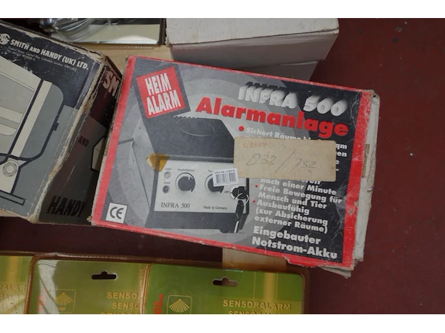 Alarm attributen mix - afbeelding 7 van  9