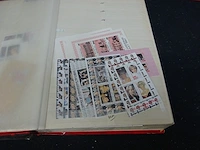 Album 30 blz postfris gestempel, vele losse vellen oa royal wedding engeland - afbeelding 3 van  5