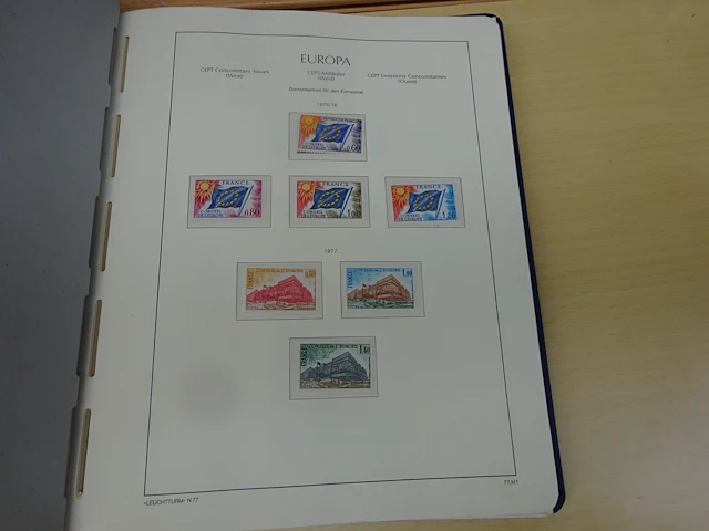 Album leuchtturm europese meelopers 1975 tot 1981 postfris - afbeelding 2 van  3