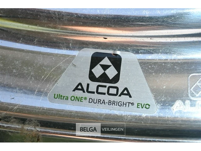 Alcoa velg + bridgestone vrachtwagenband - afbeelding 5 van  7