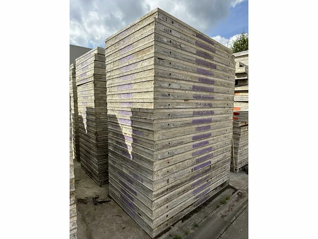 Alcom-cometal bekistingsmateriaal- bekistingspanelen 2000x1250mm + extra maten - afbeelding 7 van  21