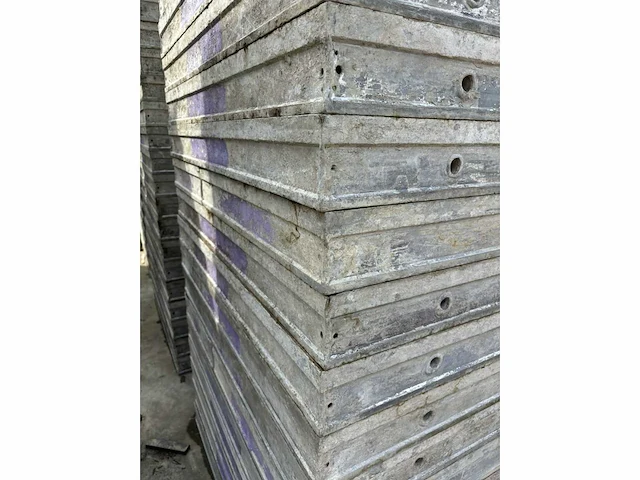Alcom-cometal bekistingsmateriaal- bekistingspanelen 2000x1250mm + extra maten - afbeelding 8 van  21