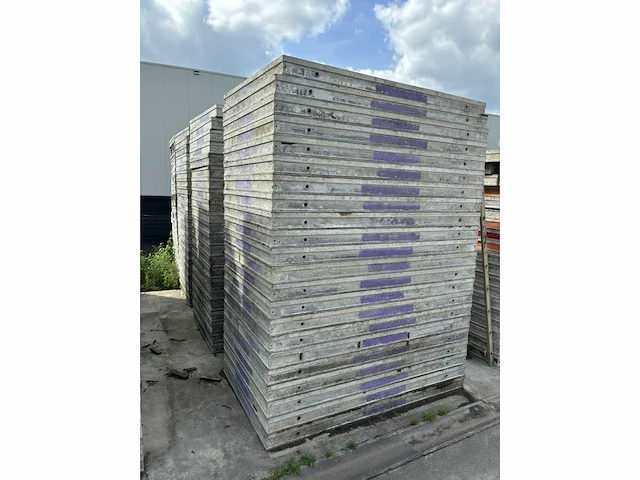 Alcom-cometal bekistingsmateriaal- bekistingspanelen 2000x1250mm + extra maten - afbeelding 1 van  21