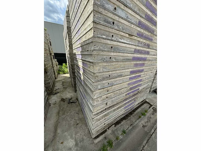 Alcom-cometal bekistingsmateriaal- bekistingspanelen 2000x1250mm + extra maten - afbeelding 19 van  21