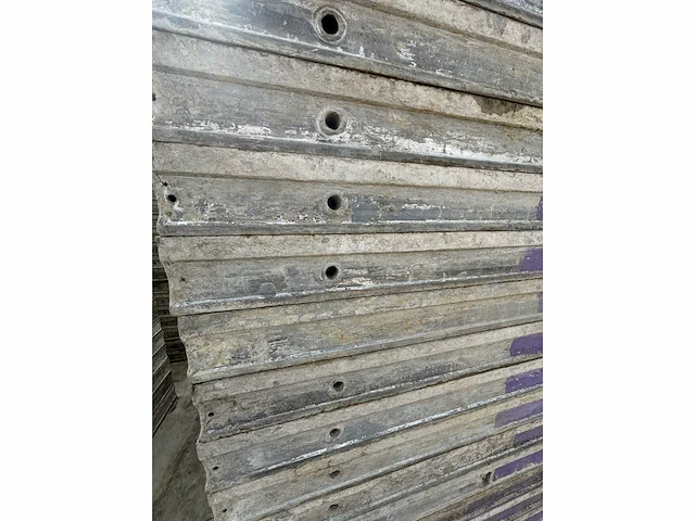 Alcom-cometal bekistingsmateriaal- bekistingspanelen 2000x1250mm + extra maten - afbeelding 20 van  21