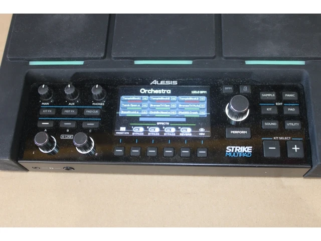 Alesis strike multipad -percussiepad - afbeelding 4 van  4