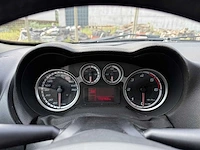 Alfa - 2010 - romeo - mito - personenauto - afbeelding 18 van  35
