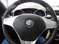 Alfa romeo - - mito - personenauto - afbeelding 9 van  26