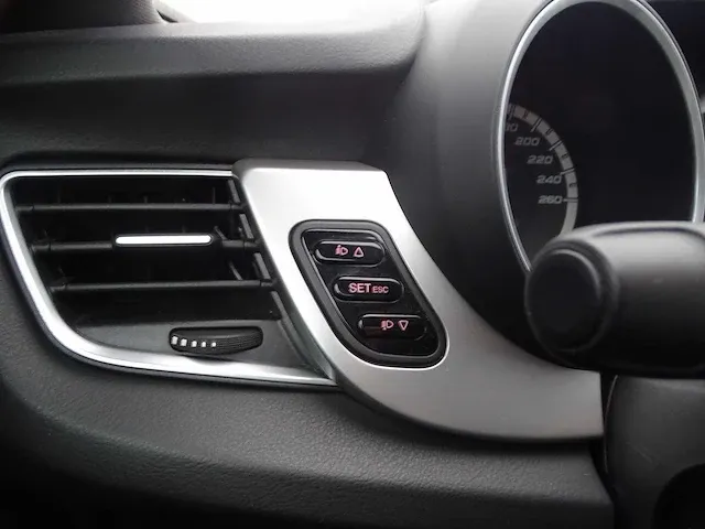 Alfa romeo - - mito - personenauto - afbeelding 15 van  26