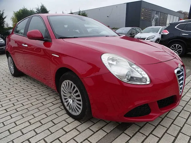 Alfa romeo - - mito - personenauto - afbeelding 26 van  26