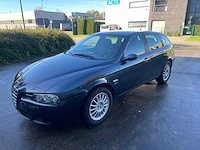 Alfa romeo - 2005 - 156 - personenauto - afbeelding 1 van  22