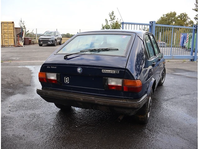 Alfa romeo - alfasud 1.3 - afbeelding 22 van  26