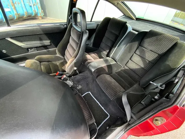 Alfa romeo - gtv - gtv 2.0i - oldtimer - afbeelding 10 van  28