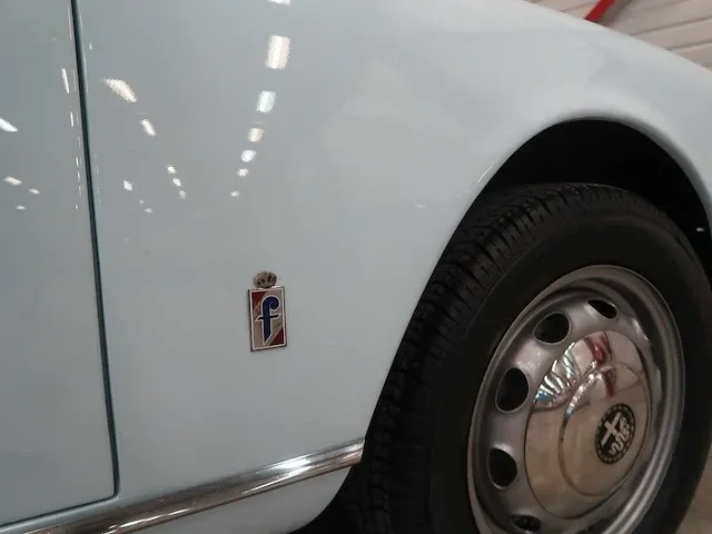 Alfa romeo - spider - 1962 - afbeelding 14 van  77