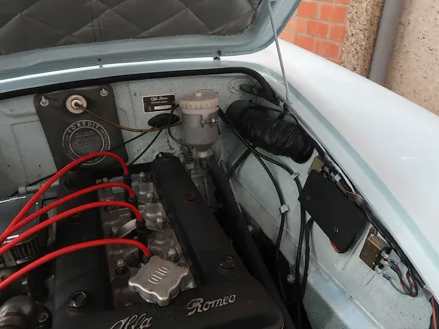 Alfa romeo - spider - 1962 - afbeelding 37 van  77