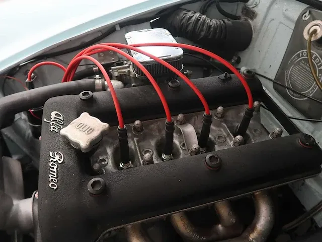 Alfa romeo - spider - 1962 - afbeelding 39 van  77