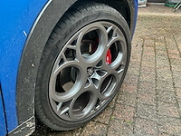 Alfa romeo - tonale - av1 - car - 2022 - afbeelding 4 van  26