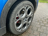 Alfa romeo - tonale - av1 - car - 2022 - afbeelding 2 van  26