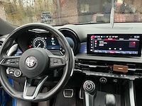 Alfa romeo - tonale - av1 - car - 2022 - afbeelding 11 van  26