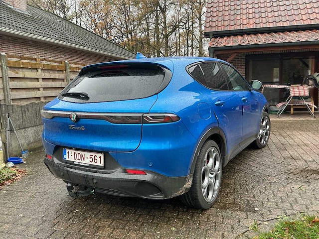 Alfa romeo - tonale - av1 - car - 2022 - afbeelding 22 van  26