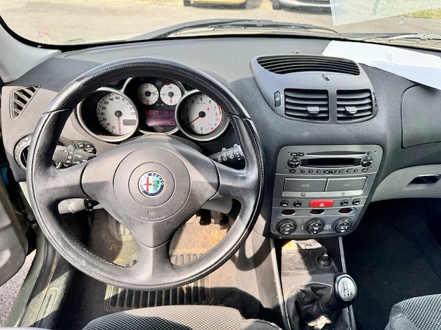 Alfa romeo 147, 2002 - afbeelding 23 van  24
