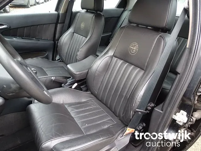 Alfa romeo 156 1.9 jtd (project-basis) - afbeelding 28 van  45