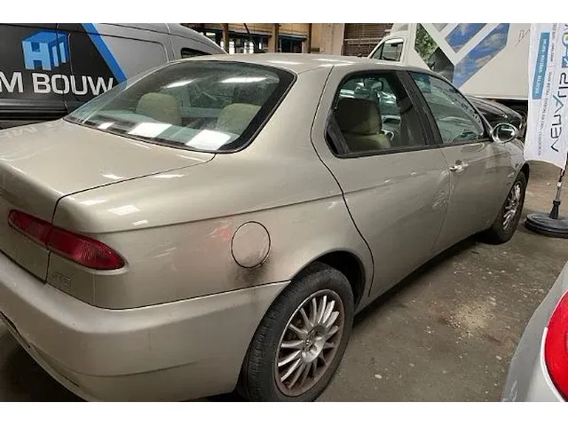 Alfa romeo 156 - afbeelding 10 van  14