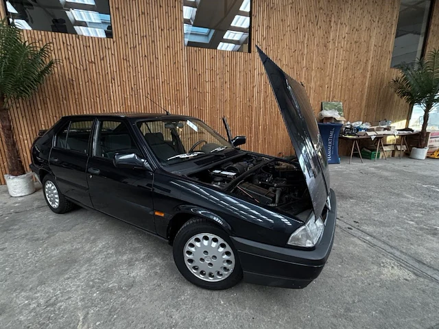 Alfa romeo, 1994 - afbeelding 2 van  26