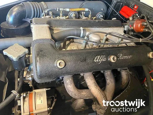 Alfa romeo 2000 spider - afbeelding 10 van  28