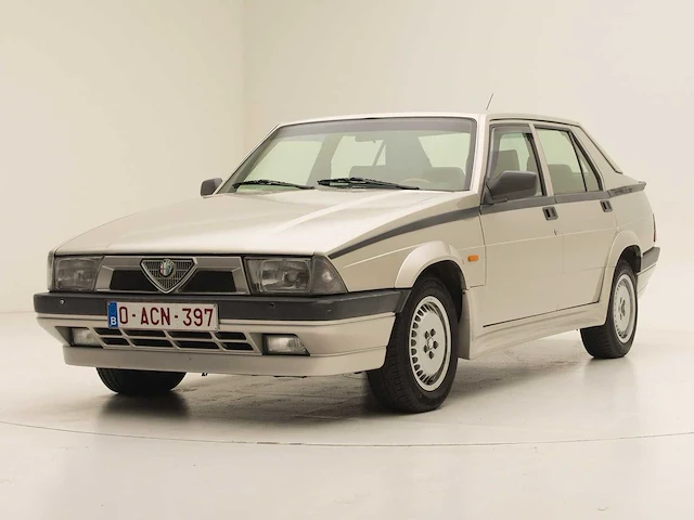 Alfa romeo 75 - afbeelding 1 van  56