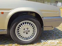 Alfa romeo 90 _ 2.5 v6 'quadrifoglio oro' - afbeelding 19 van  53