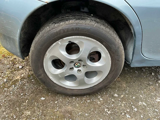 Alfa romeo alfa 147 - 2004 - afbeelding 10 van  23