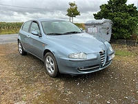 Alfa romeo alfa 147 - 2004 - afbeelding 21 van  23