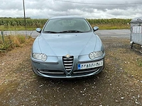 Alfa romeo alfa 147 - 2004 - afbeelding 22 van  23