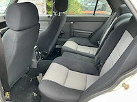 Alfa romeo alfa 75 oldtimer - 1990 - afbeelding 6 van  22