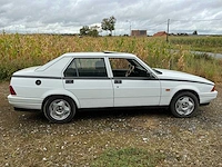 Alfa romeo alfa 75 oldtimer - 1990 - afbeelding 19 van  22